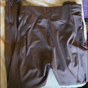 Fabletics workout leggings